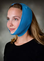 https://canfieldinc.com/wp-content/uploads/2012/08/93-Ice-Pack-TMJ-Jaw-Bra-Blue.jpg